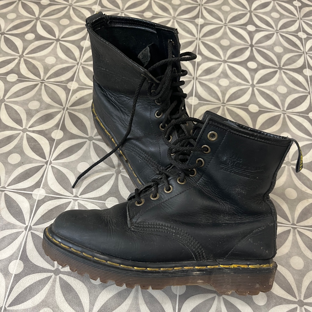Vintage Dr. Martens Boots - Black